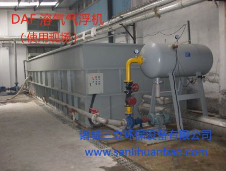 點擊查看詳細信息<br>標題：DAF溶氣氣浮機使用現(xiàn)場 閱讀次數(shù)：18280